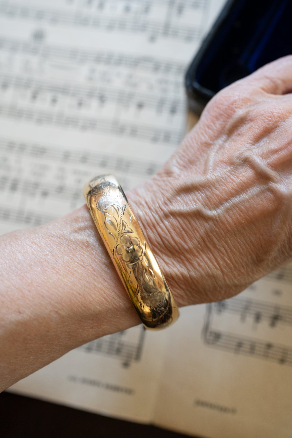 Rounded Floral Antique Gold-Filled Bracelet