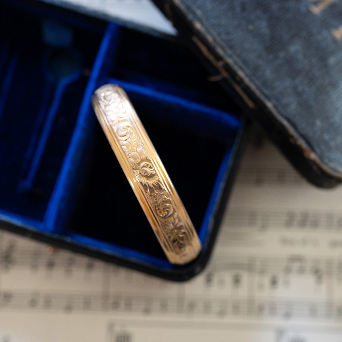 Floral Banded Bevel Antique Gold-Filled Bracelet