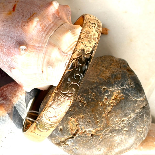 Gold-Filled Repouse Shell & Floral Bracelet